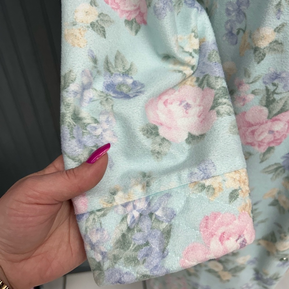 Carriage Court Blue Floral Button Front Nightgown Petite Cozy Flannel House Robe - Picture 8 of 11